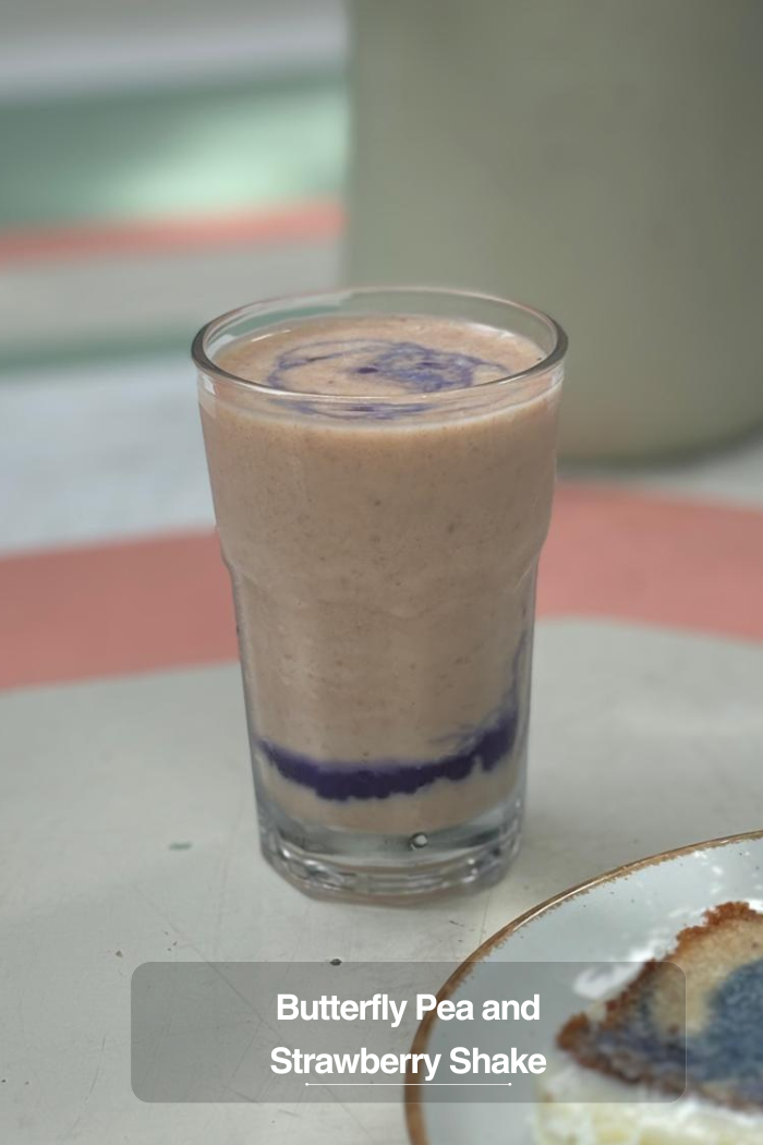 Butterfly Pea and Strawberry Shake